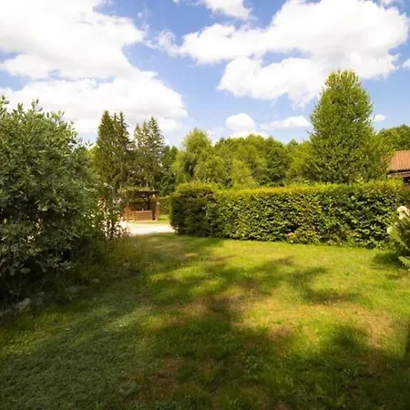 Chez Dom&oli Gina Park *