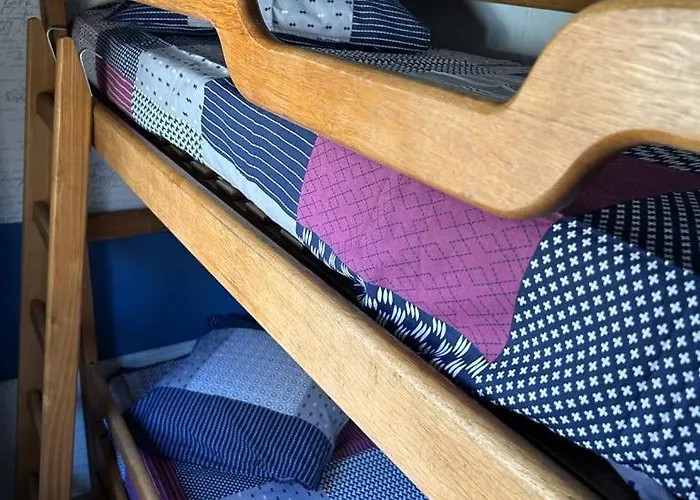 Chez Dom & Oli Gina Park